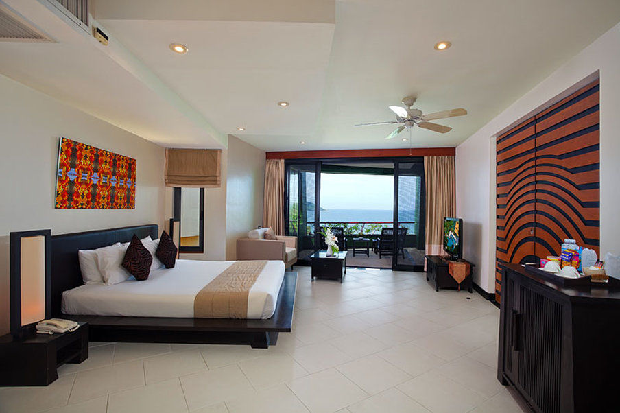 Aspasia Phuket Ката-Бич Экстерьер фото